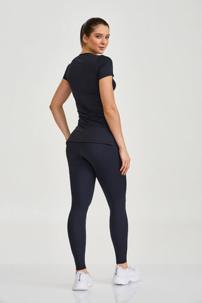 Blusa Fenda Lateral Sb Classica Preto Caju Brasil