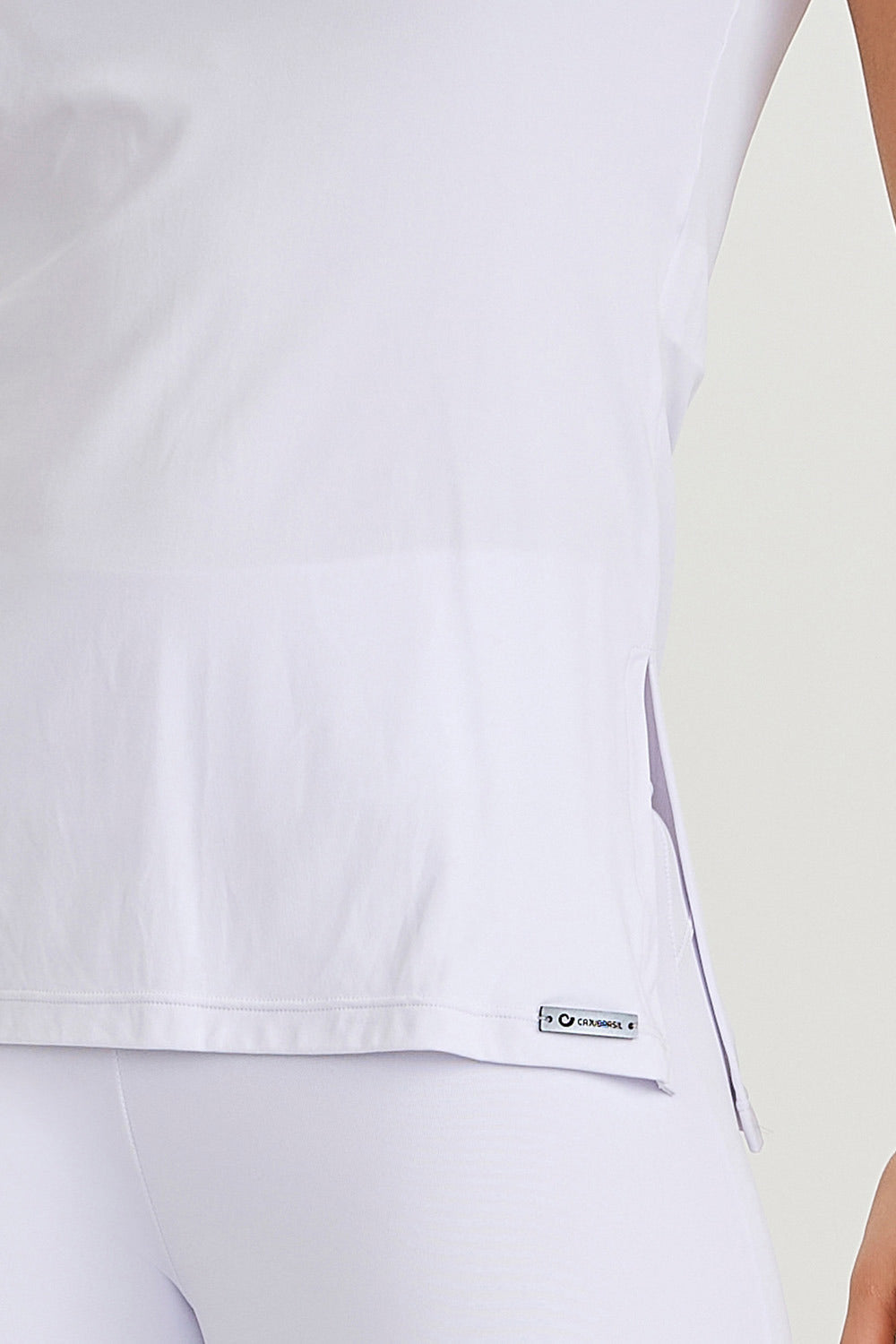 Blusa Fenda Lateral Sb Classica Branco Caju Brasil