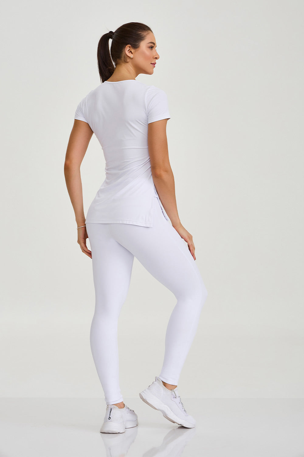 Blusa Fenda Lateral Sb Classica Branco Caju Brasil