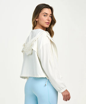 Jaqueta Sport Com Capuz Branco Alto Giro