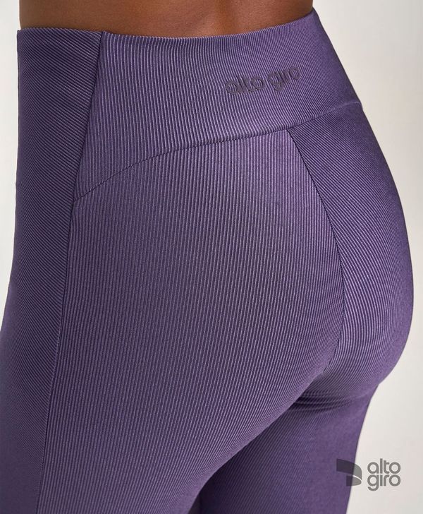 Legging Rib Shine C/ Bolso Roxo Velvet Alto Giro