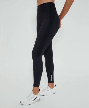 Legging Recortes Tule e Refletivos Preto Alto Giro