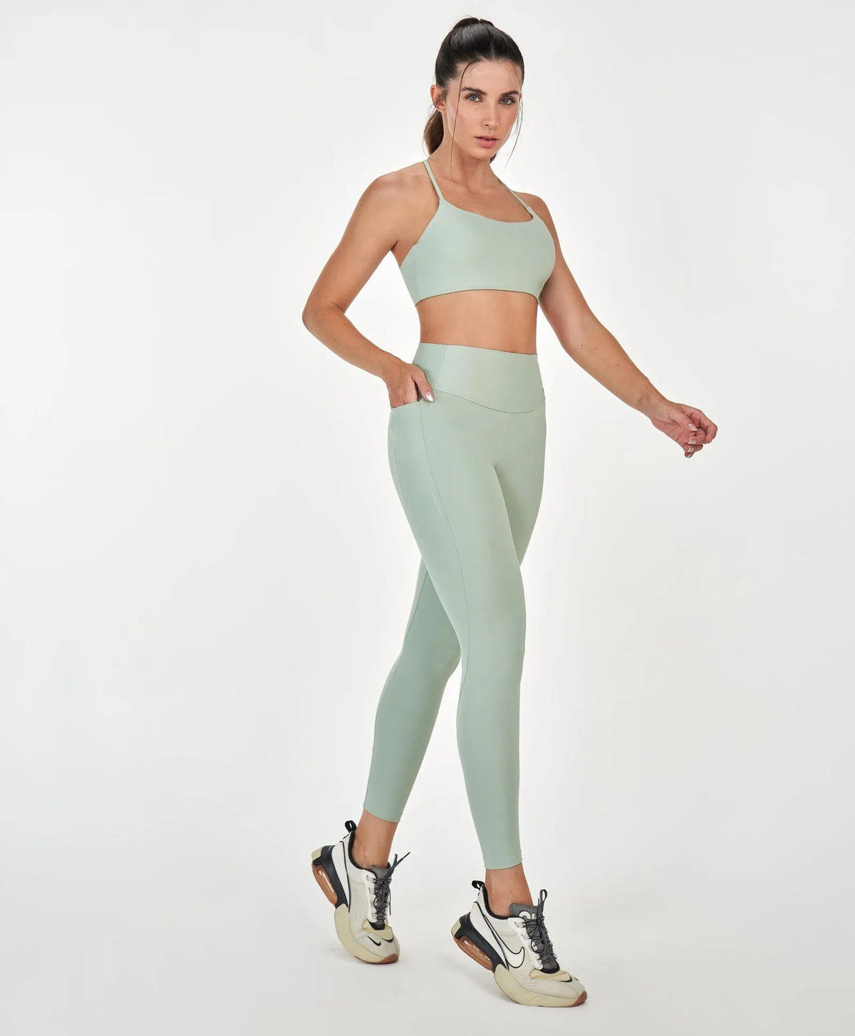 TOP + LEGGING