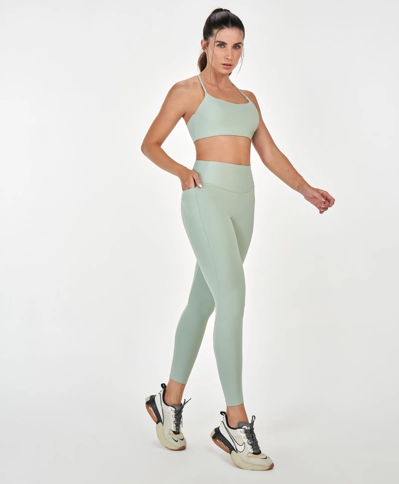 TOP + LEGGING