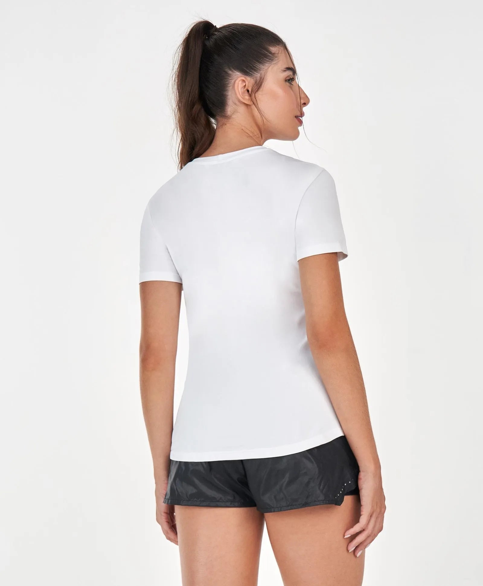 T-Shirt Basica Escrita Refletiva Branco Alto Giro