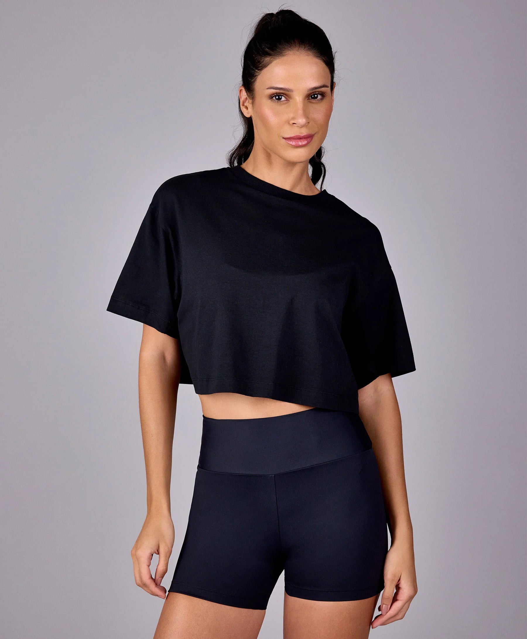T-shirt Cropped Pala E Tule Costas Preto Alto Giro