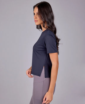 T-shirt Abertura Unilateral Preto Alto Giro