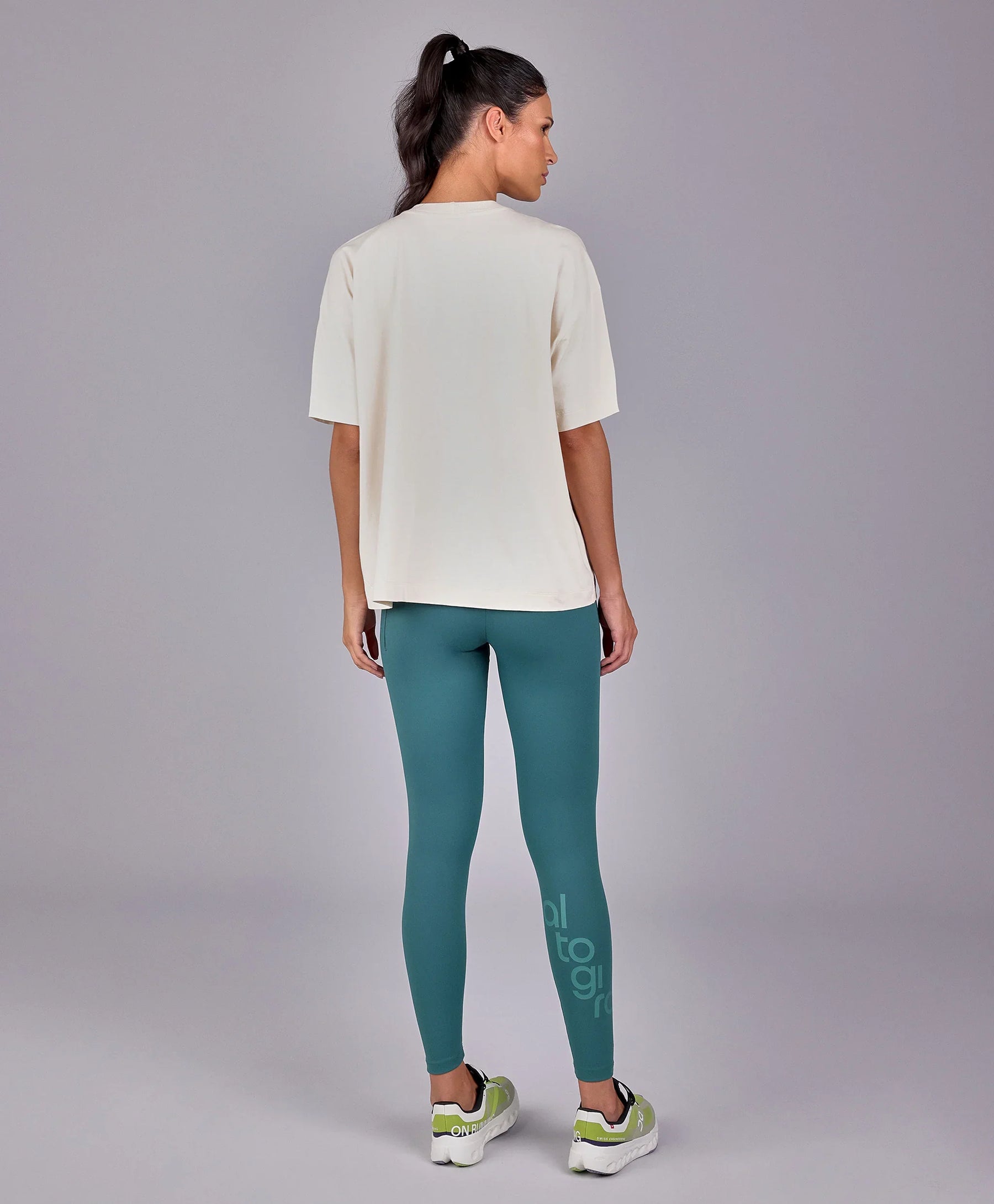 T-shirt Stay Fresh Oversized Bege Alto Giro