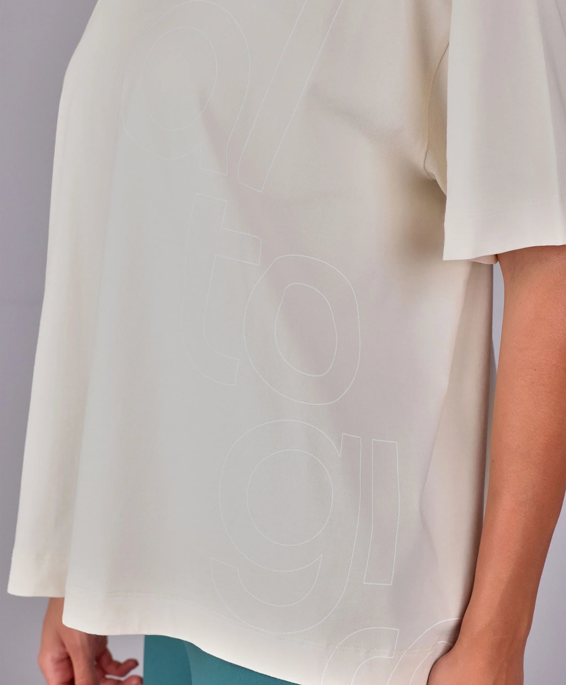 T-shirt Stay Fresh Oversized Bege Alto Giro