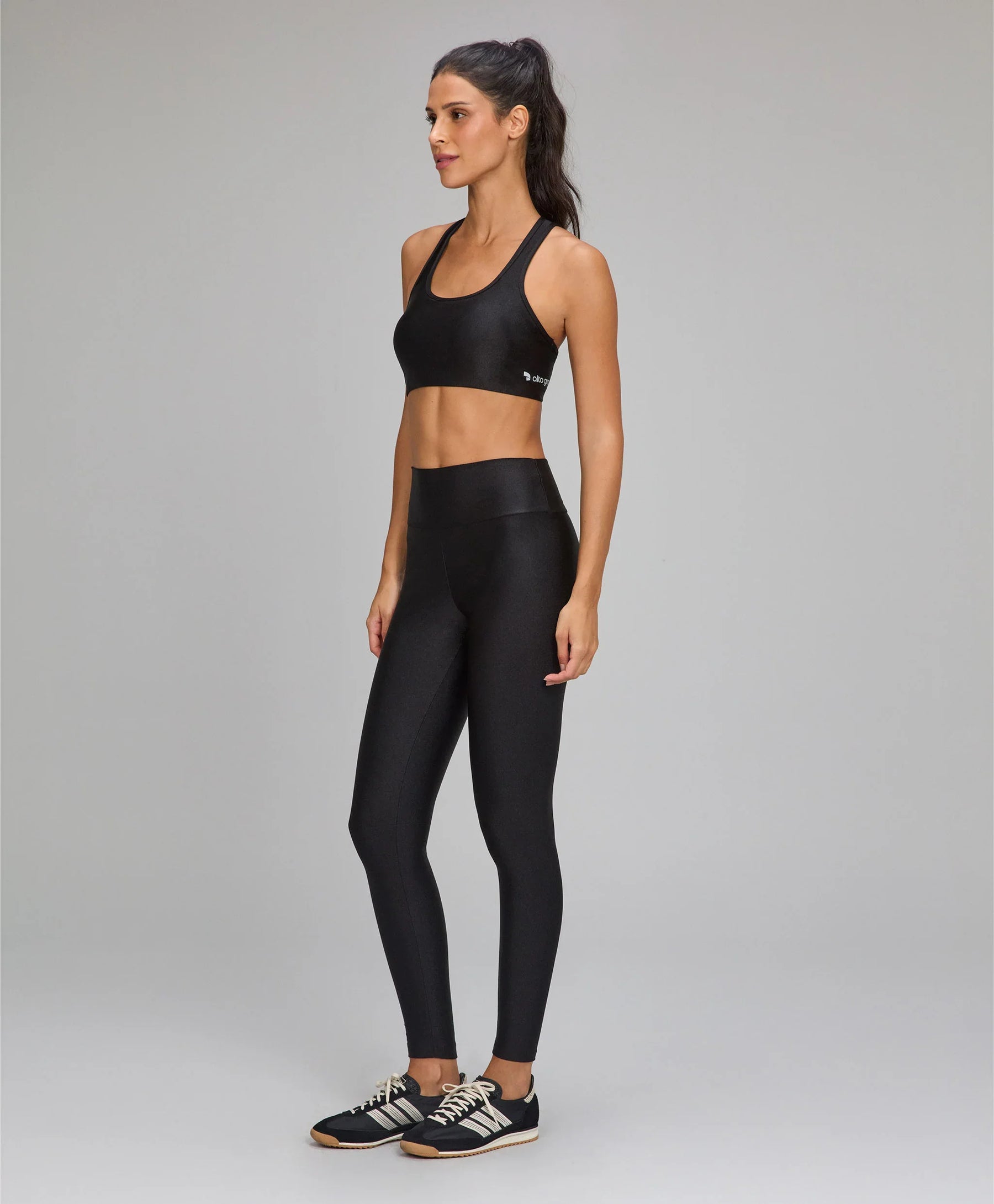 Legging Eterna Shine Preto Alto Giro