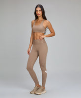 Legging Essentials Bege Escuro Alto Giro