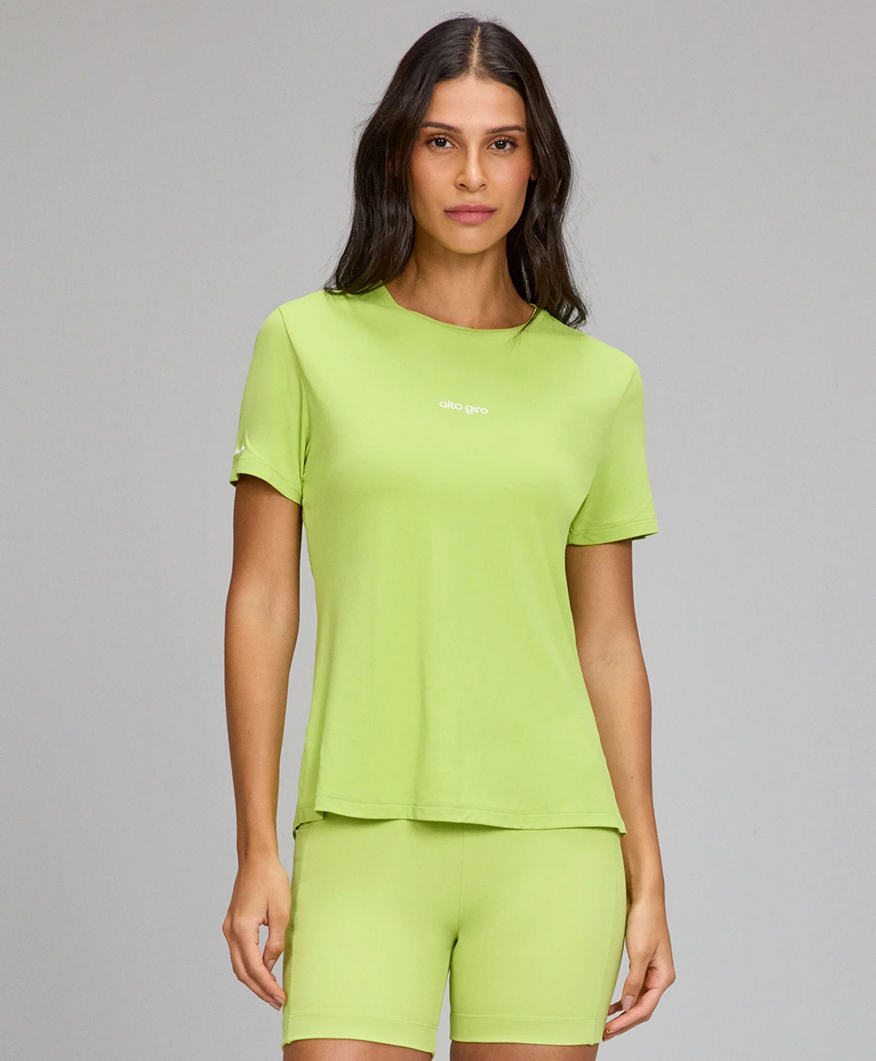 T-shirt Básica Refletivos Verde Primavera Alto Giro