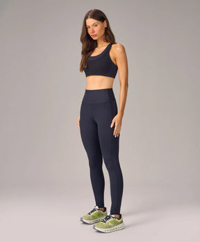 Legging Bolsos e Recortes Preto Alto Giro