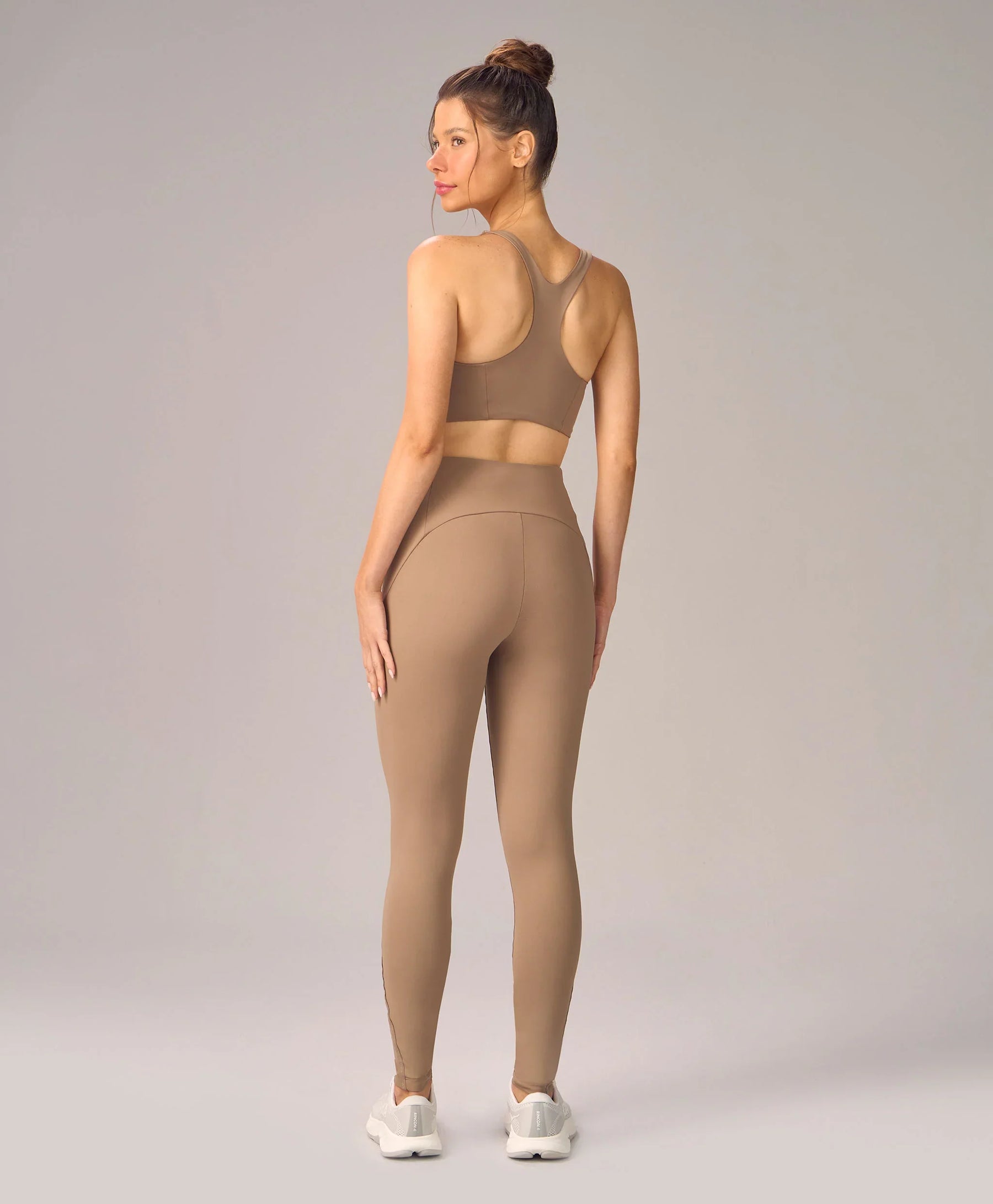 Legging Com Elástico Personalizado Bege Escuro Alto Giro
