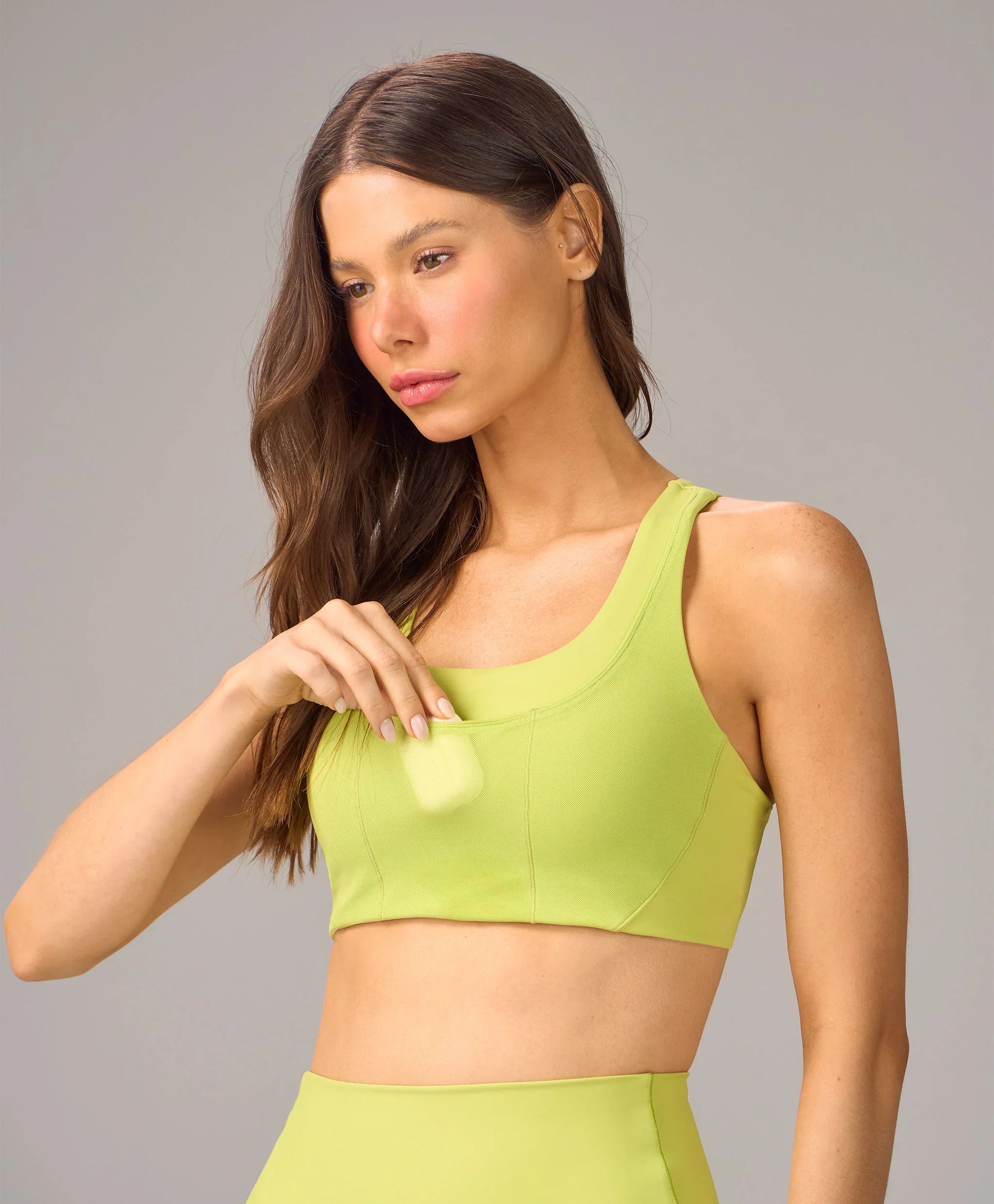 Top 4 Pro Com Tule Verde Primavera Alto Giro