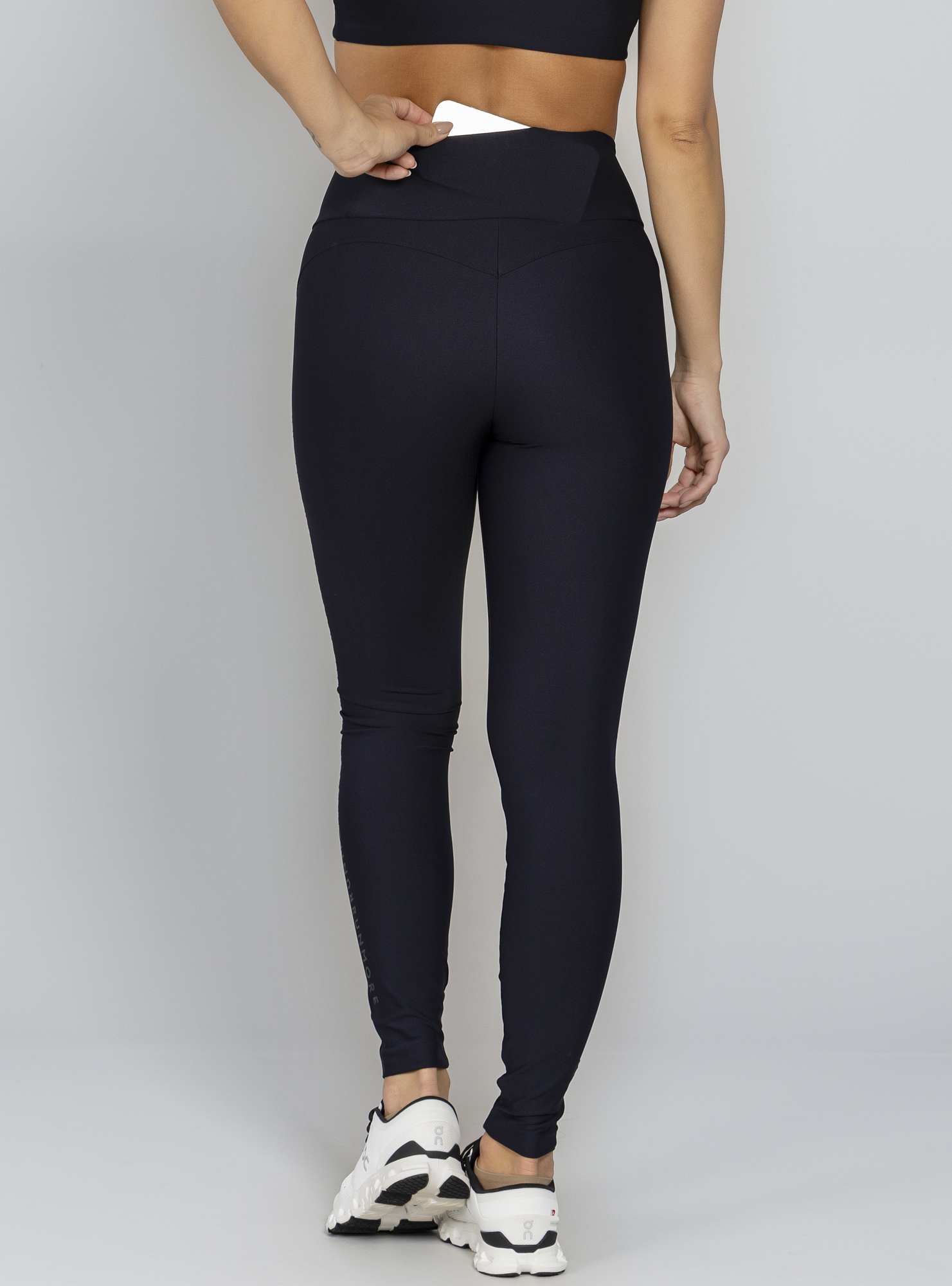 Legging Com Bolso Preto Run More