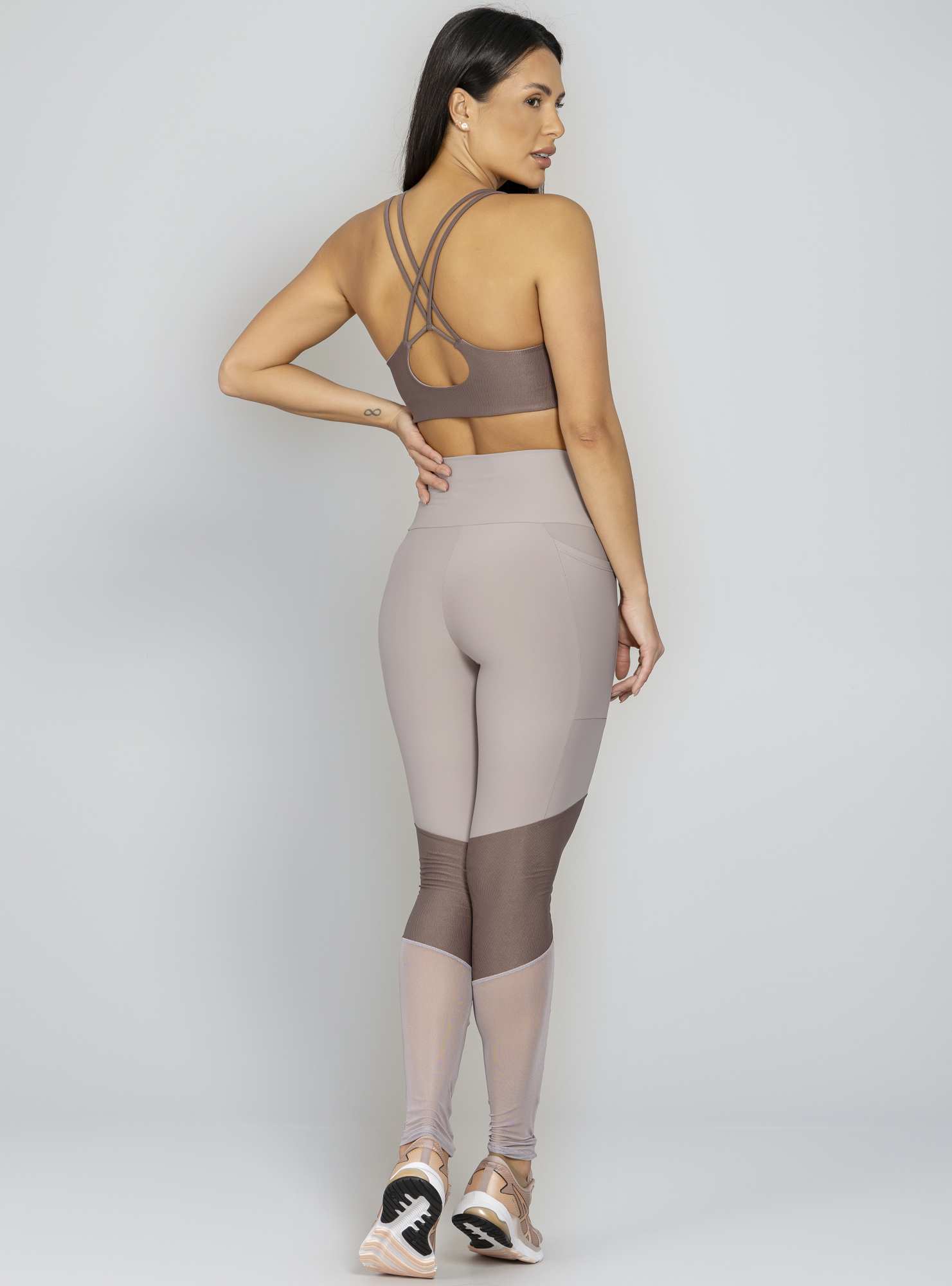 Legging Com Bolso Cinza Run More