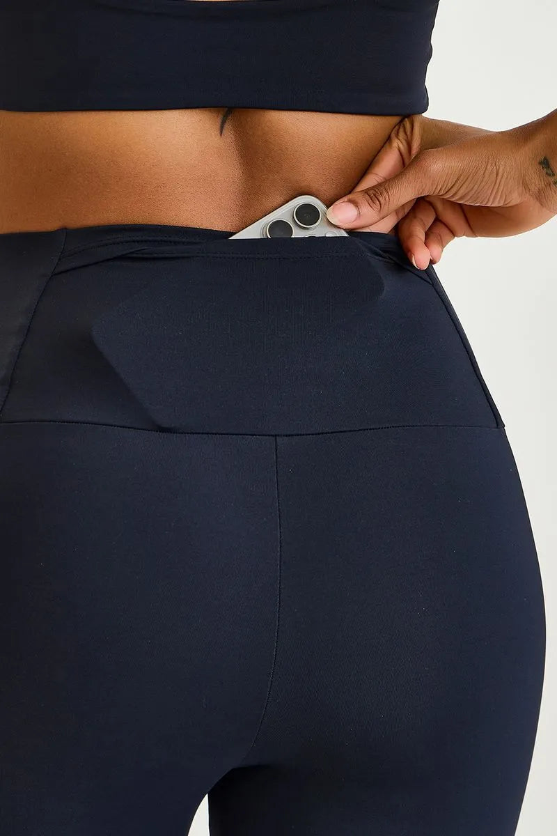 Legging NY Com Bolso Nas Costas Preto Caju Brasil