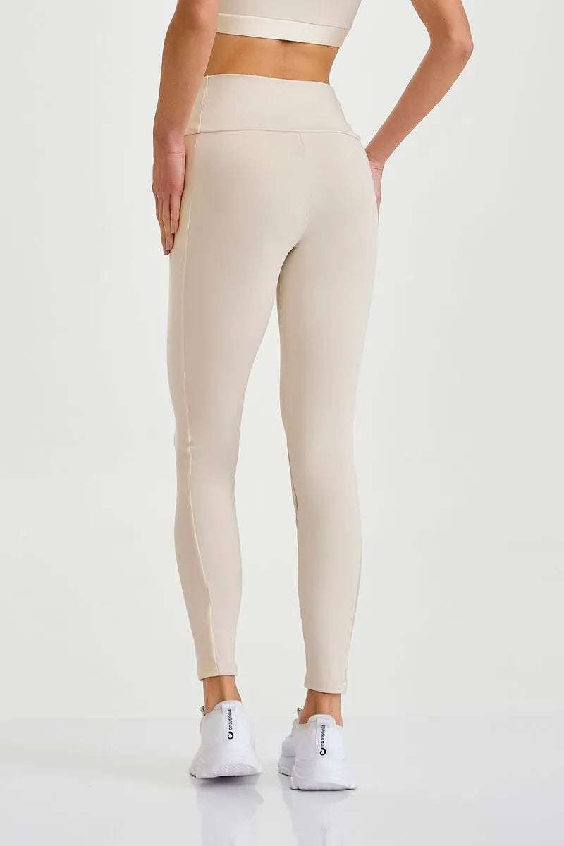 Legging Pro Com Brilho Off White Caju Brasil