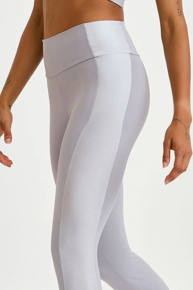 Legging Pro Com Brilho Cinza Cromo Caju Brasil