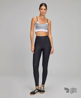 Legging Listras Laterais e Bolso Preto Alto Giro