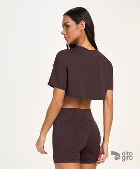 T-shirt Super Cropped Marrom Intenso Alto Giro