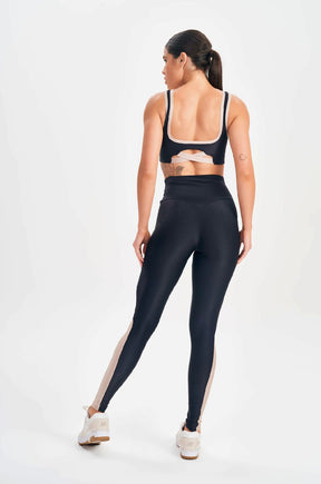 Top Happiness Preto Lets Gym