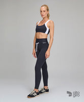 Legging Com Bolsos e Cordão Preto Alto Giro