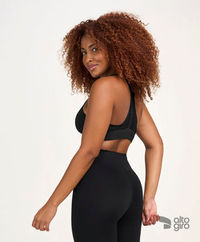 Top Sport Com Ziper Preto Alto Giro