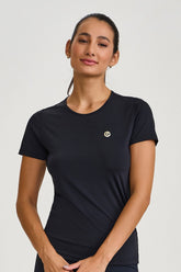 Blusa Uv Com Abertura Na Barra Preto Caju Brasil