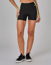 Shorts com Recortes Connect Preto Vestem