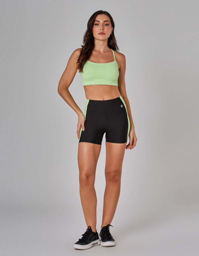 Shorts com Recortes Connect Preto Vestem