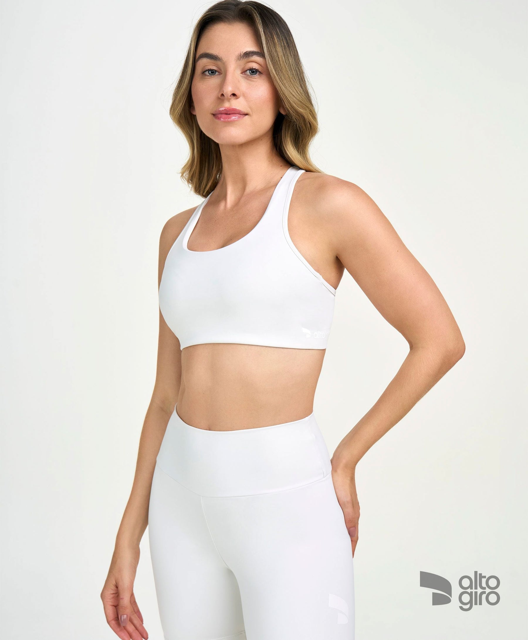 Top Costas Nadador Essential Off White Alto Giro