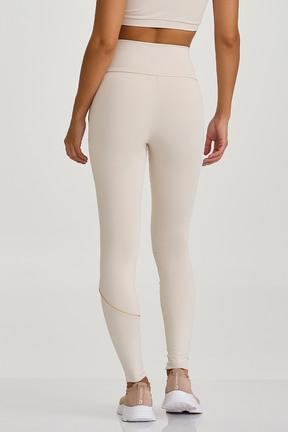 Legging Hyper Com Silk Off White Caju Brasil