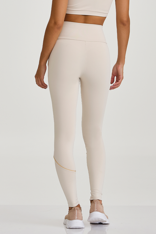 Legging Hyper Com Silk Off White Caju Brasil