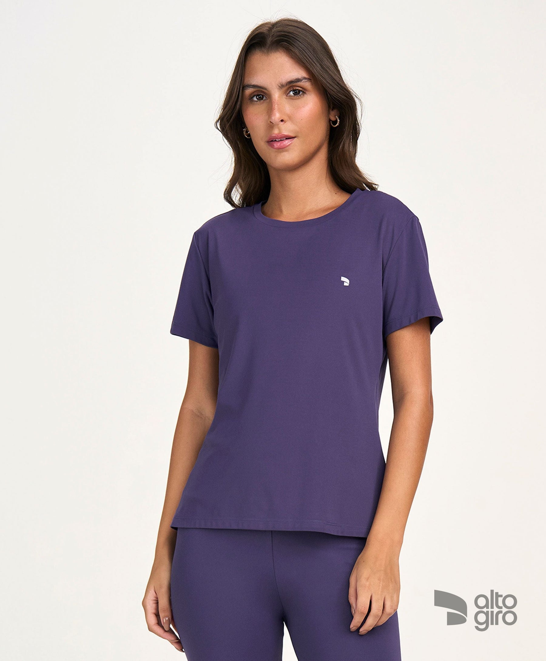 T-shirt Eterna Gola Redonda Roxo Velvet Alto Giro